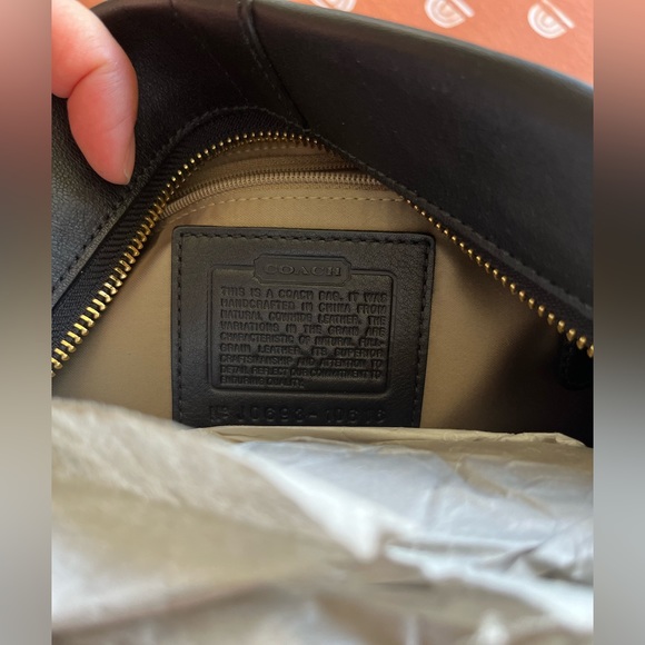 NWT Coach Black Leather Shoulder Bag - Picture 3 of 17